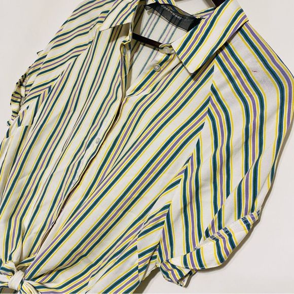Code X Mode Womens Striped Short Sleeve Button Down Shirt Size L - Picture 4 of 5